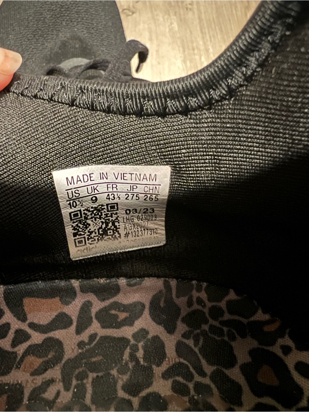 adidas NMD R1 - Picture 4 of 4